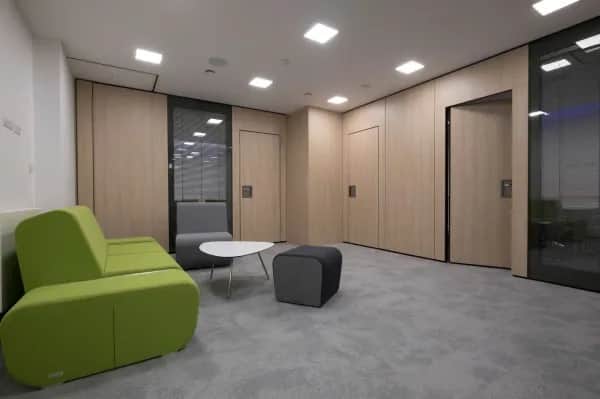 Mobile Trennwände für Bürogebäuden in Wien